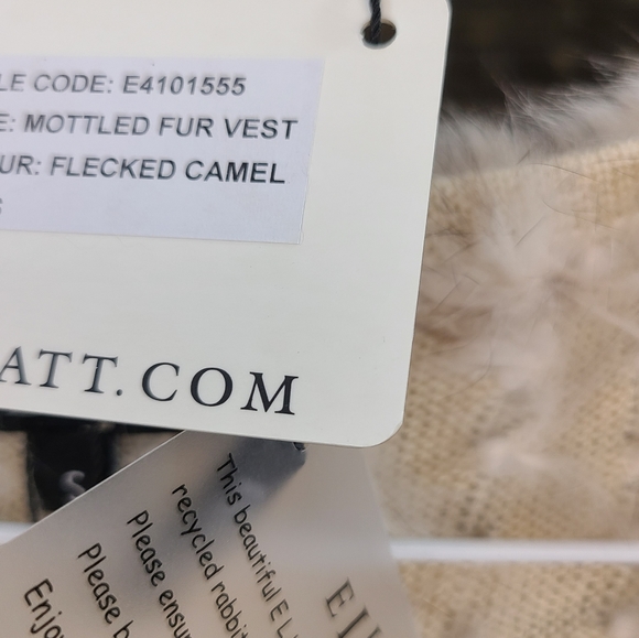 Elliatt Rabbit Mottled Fur Vest NWT Size Small - Picture 3 of 5